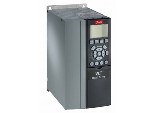 Danfoss Drives presenterar VLT® Refrigeration Drive FC 103 (134F7591): En banbrytande lösning för kompakta, energieffektiva kylsystem